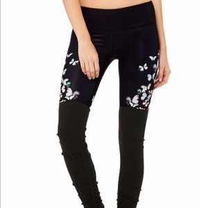 Alo yoga goddess leggings butterfly xs